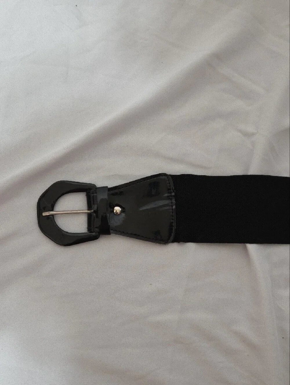 Black Elastic Waist Belt with Glossy Rounded Buckle, Waist Size 28-30, Like New